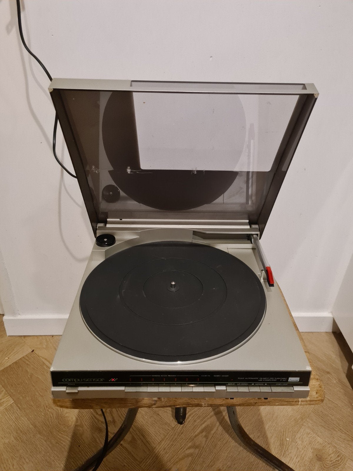Sansui P-M7 Platenspeler - Defect voor onderdelen/reparatie, Overige merken, Automatisch, Ophalen of Verzenden, Platenspeler