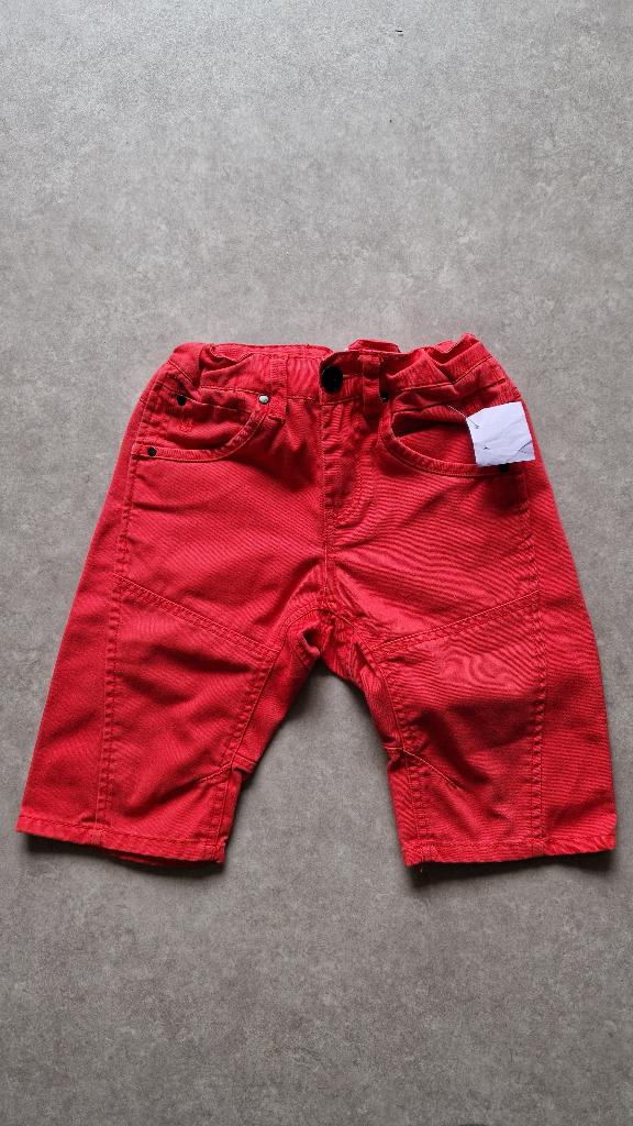 Korte broek, short mt 122-128, Kinderen en Baby's, Kinderkleding | Maat 122, Ophalen of Verzenden, Zo goed als nieuw, Jongen, Broek