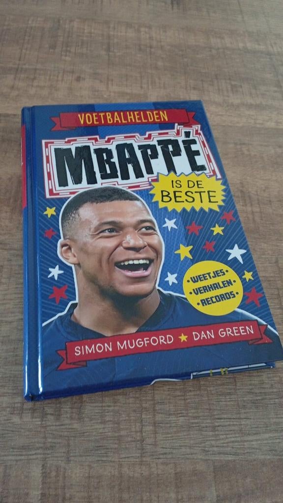 Voetbalhelden: Mbappé is de Beste - Boek, Boeken, Sportboeken, Balsport, Ophalen of Verzenden