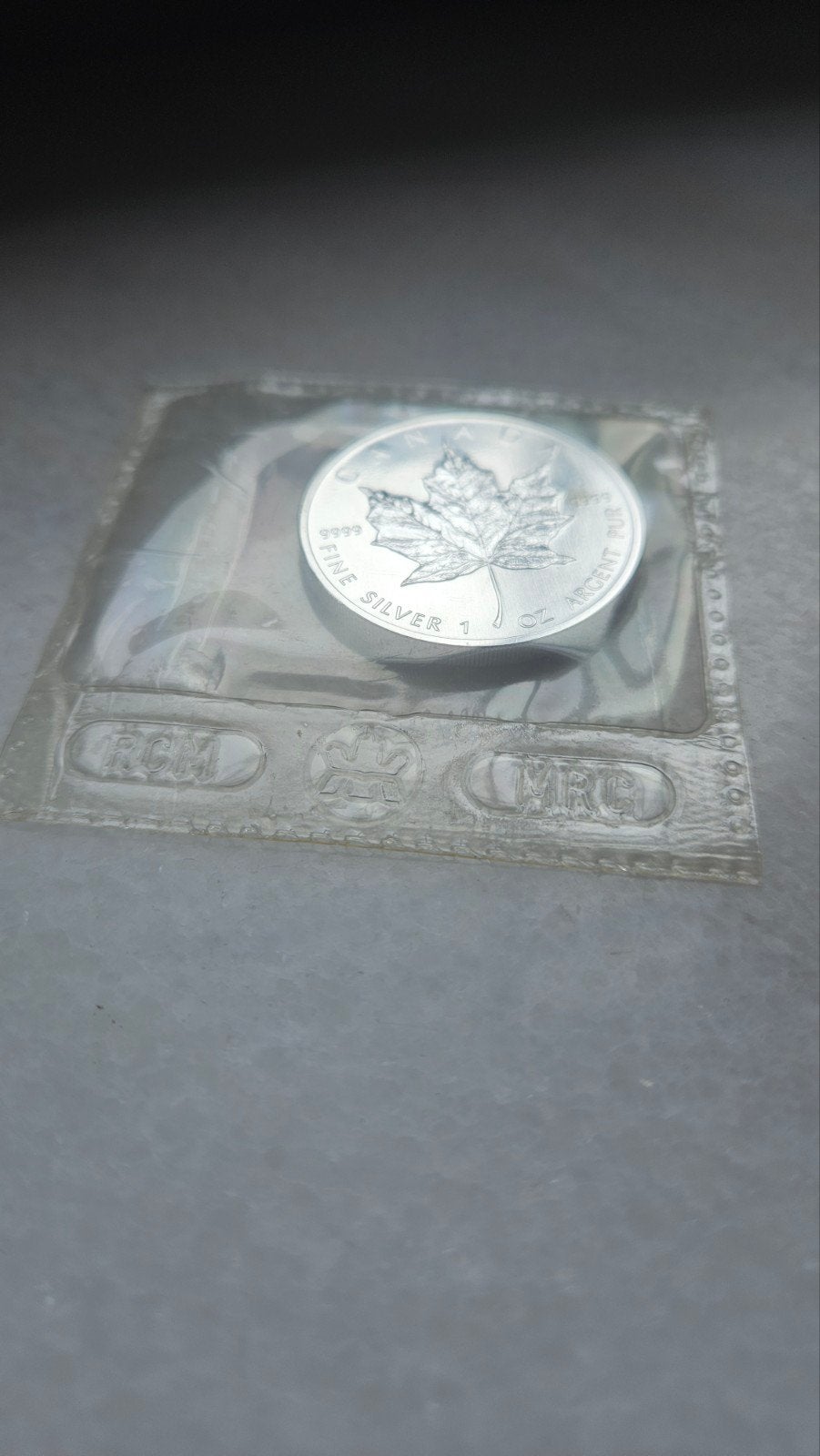 1 ounce maple leaf 2004 in seal, Ophalen of Verzenden, Zilver