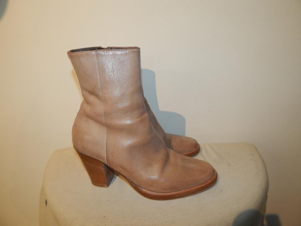 AF Vandevorst leren laarzen mooie tint gemelleerd old look38, Kleding | Dames, Schoenen, AF Vandevorst, Verzenden, Beige, Lage of Enkellaarzen