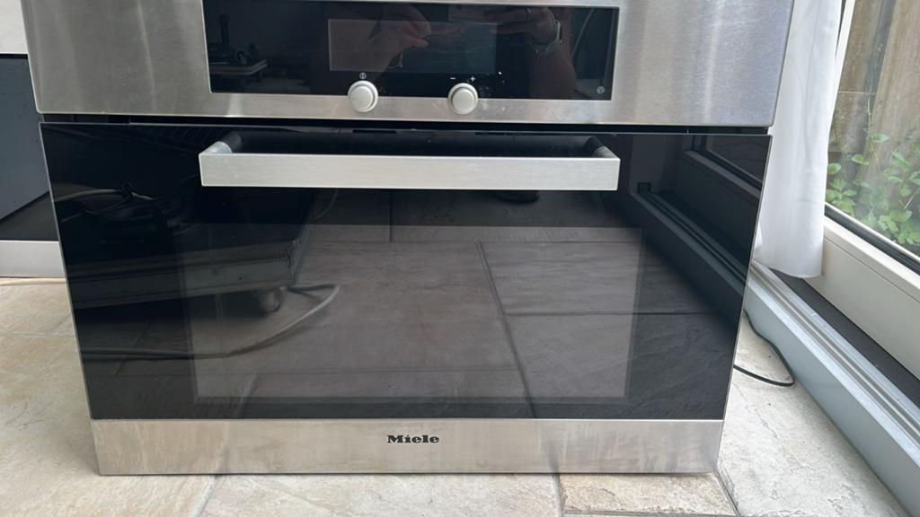 Miele stoomoven DG4060, BUITENKANSJE!, Ophalen, 45 tot 50 cm, Gebruikt, Inbouw