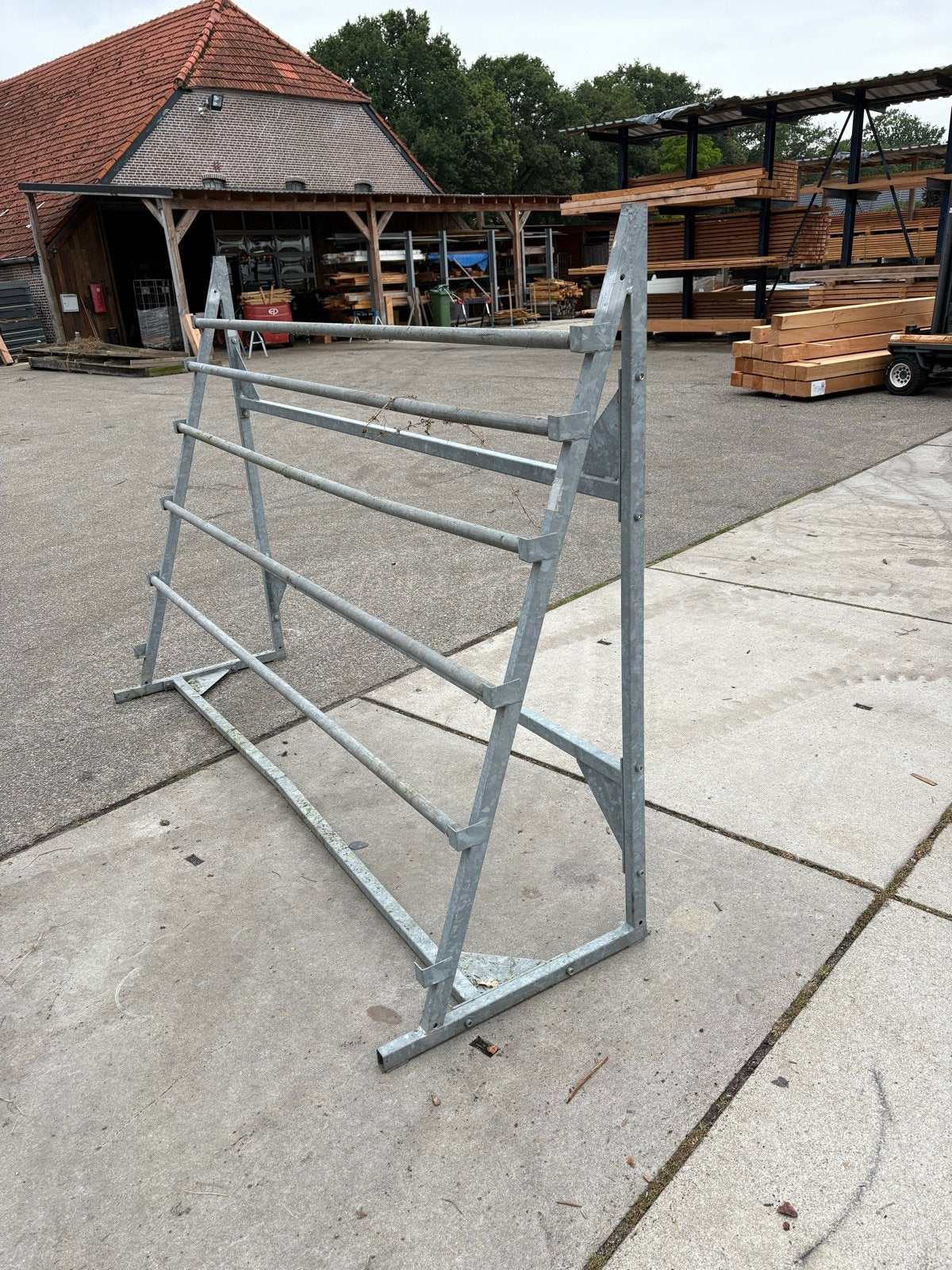 Gegalvaniseerd afrolrek / rollenstelling 225 cm breed, Ophalen, Gebruikt