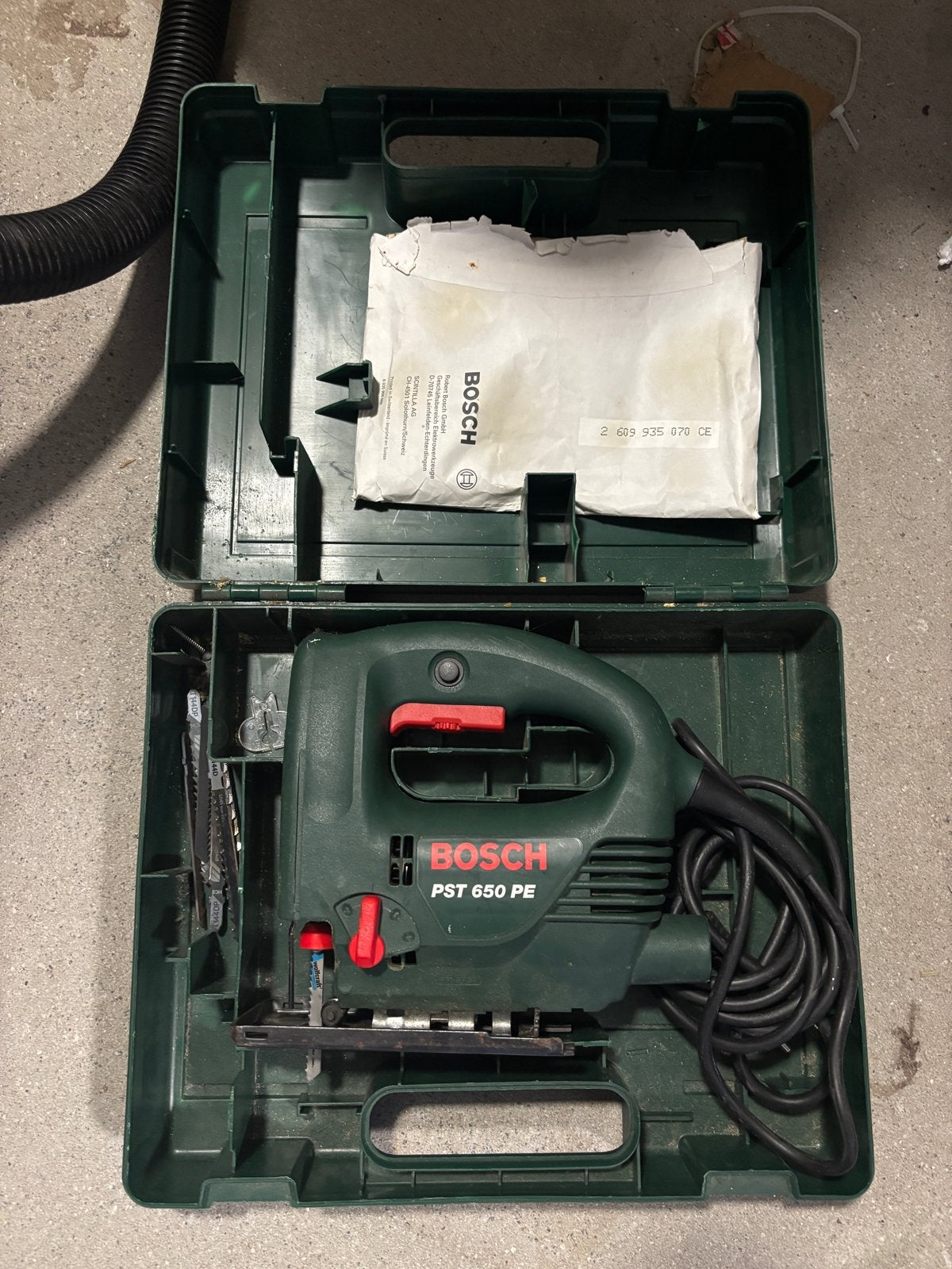 Bosch Decoupeerzaag PST 650 PE met zaagjes, Ophalen, Decoupeerzaag, Zo goed als nieuw, 30 tot 70 mm
