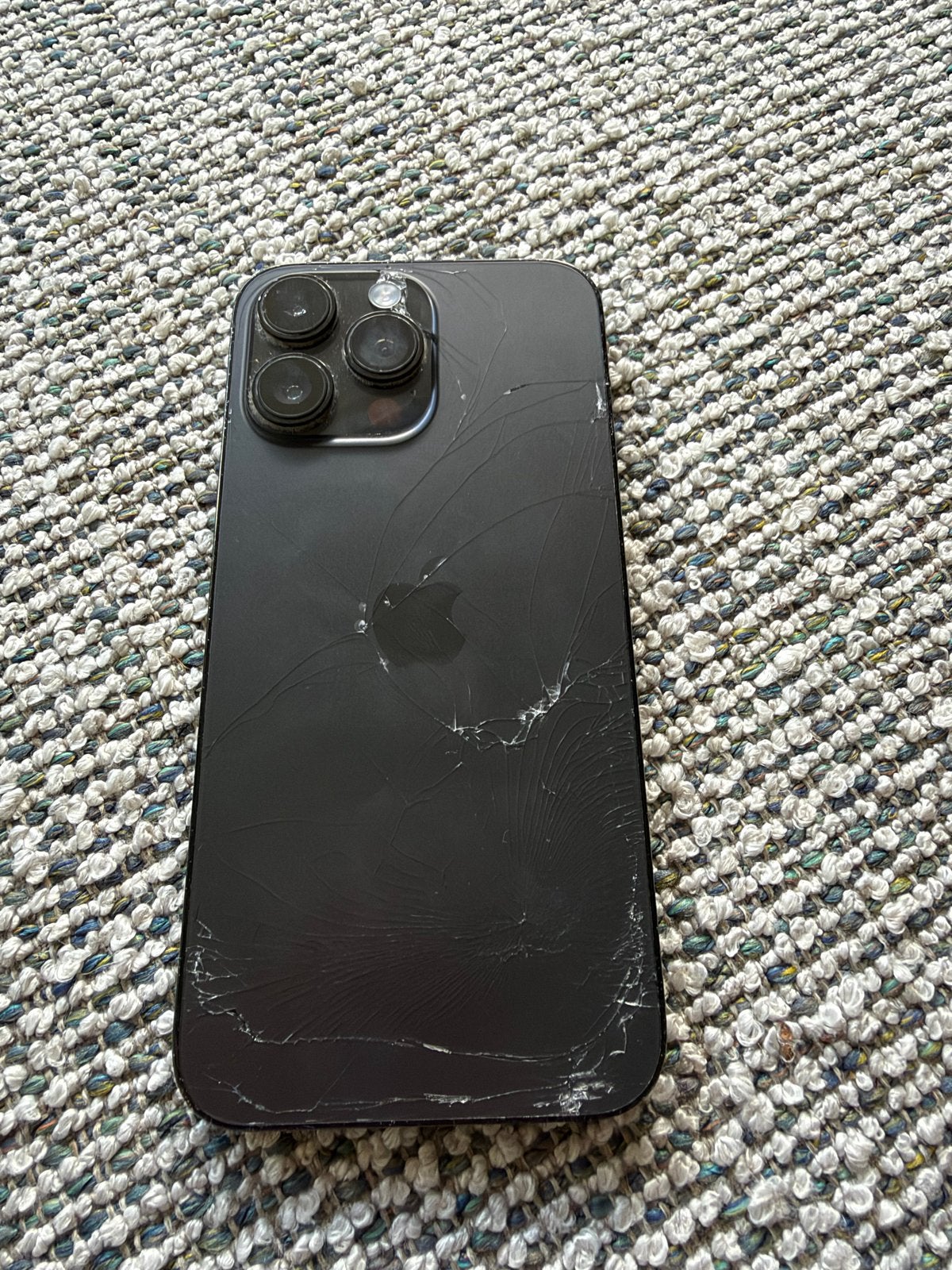 Defecte iPhone 14 Pro Max 128GB - Scherm en achterkant kapot, Ophalen, Zwart, 82 %, Zonder simlock