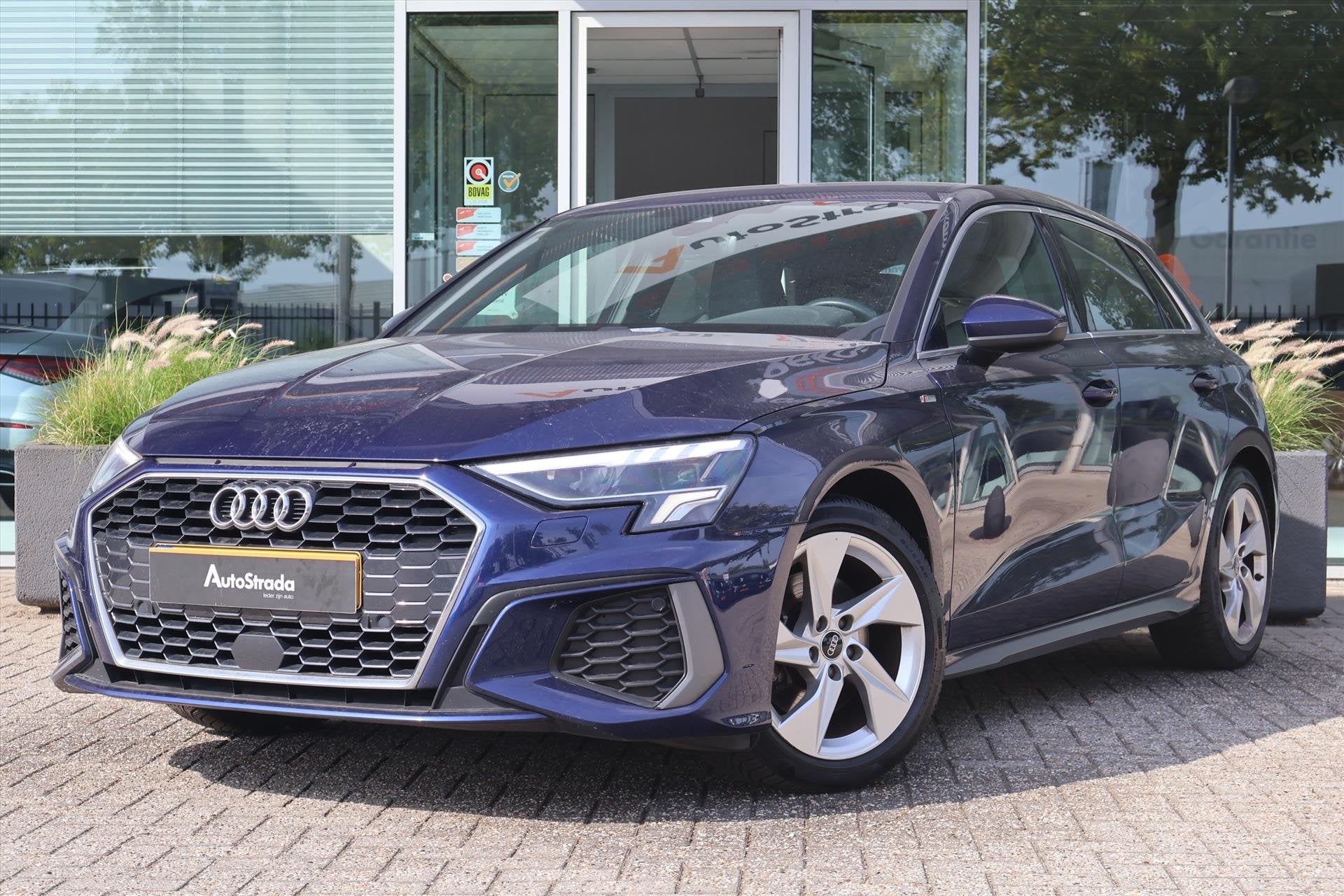 Audi A3 Sportback 35 TFSI S-Line 150pk | RS Stoelen | B&O |, Auto's, Blauw, Bedrijf, 690 kg, 1500 kg