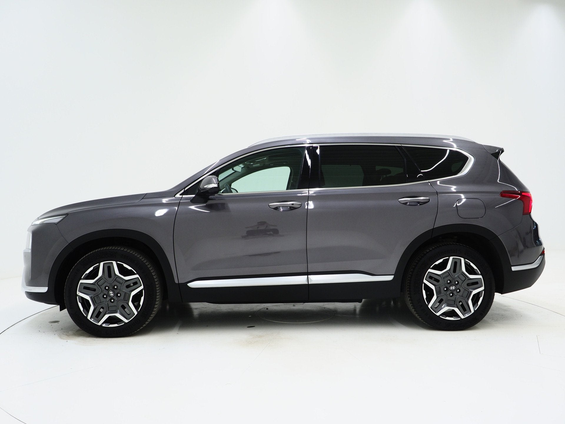 Hyundai Santa Fe 1.6 T-GDI PHEV Premium Sky 7p. | NL Auto |, 1350 kg, Santa Fe, Gebruikt, 4 cilinders
