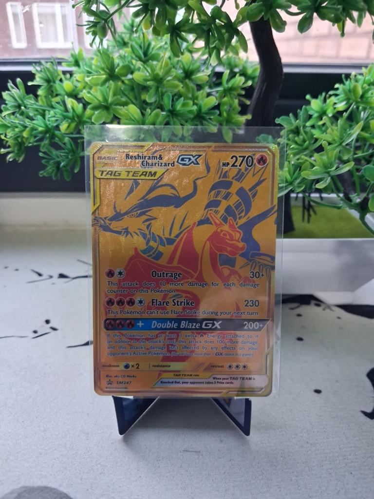 Reshiram & Charizard GX - promo, Hobby en Vrije tijd, Verzamelkaartspellen | Pokémon, Verzenden, Zo goed als nieuw, Losse kaart