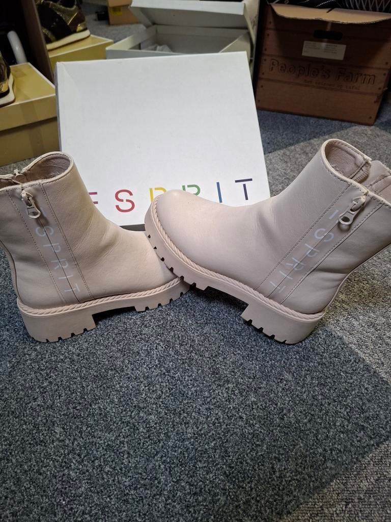 Esprit enkellaarsjes beige maat 36, Ophalen of Verzenden