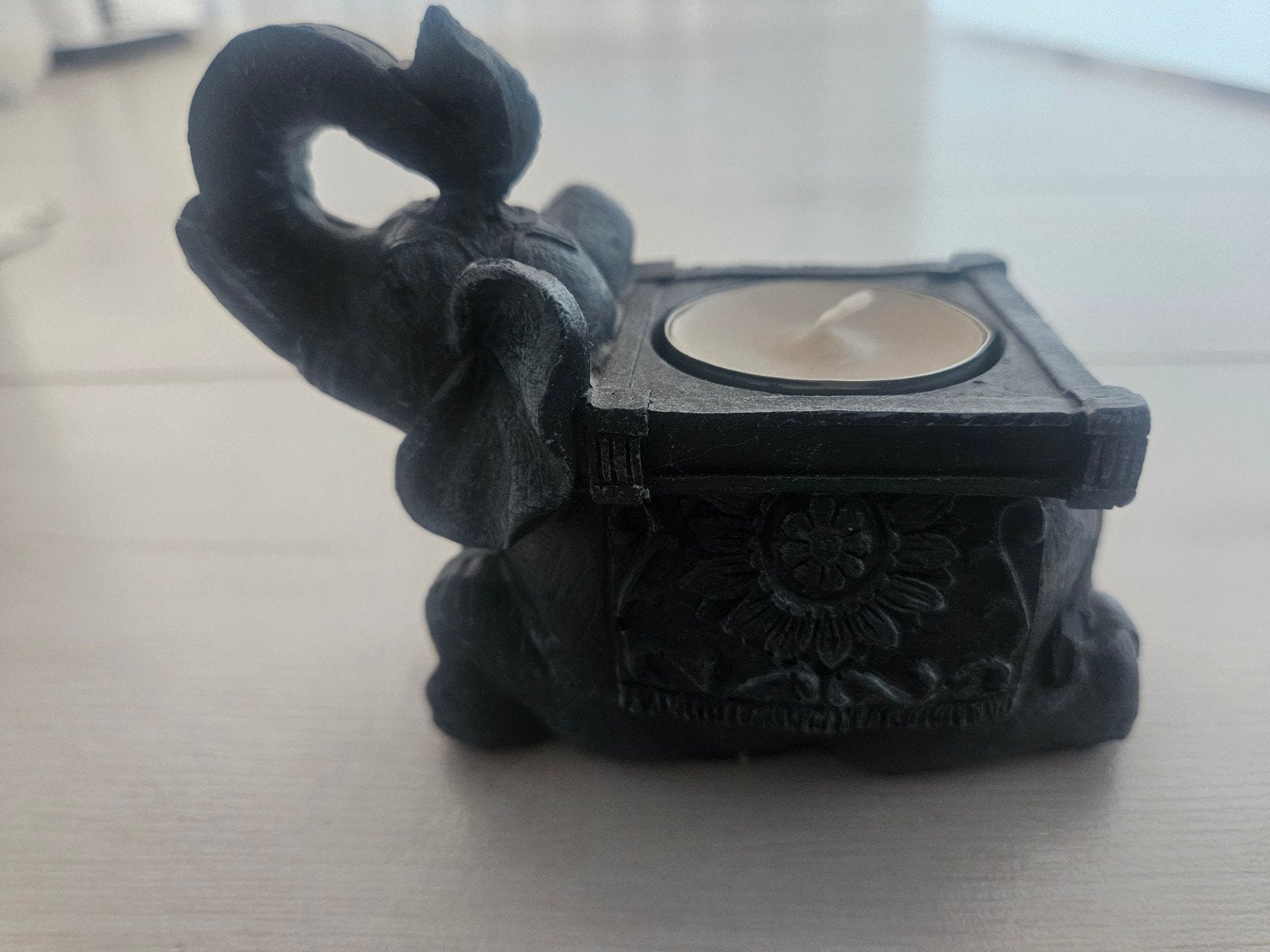 Donkergrijze theelichthouder olifant oosters boho etno, Huis en Inrichting, Woonaccessoires | Kandelaars en Kaarsen, 10 cm, Overige materialen