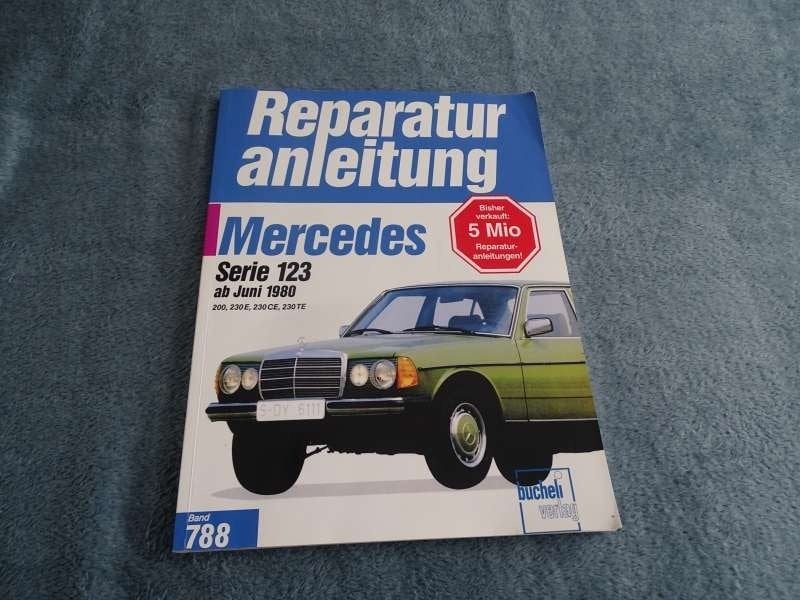 Mercedes Benz W123 - Benzine - Werkplaatshandboek - Duits, Verzenden, Gelezen, Mercedes