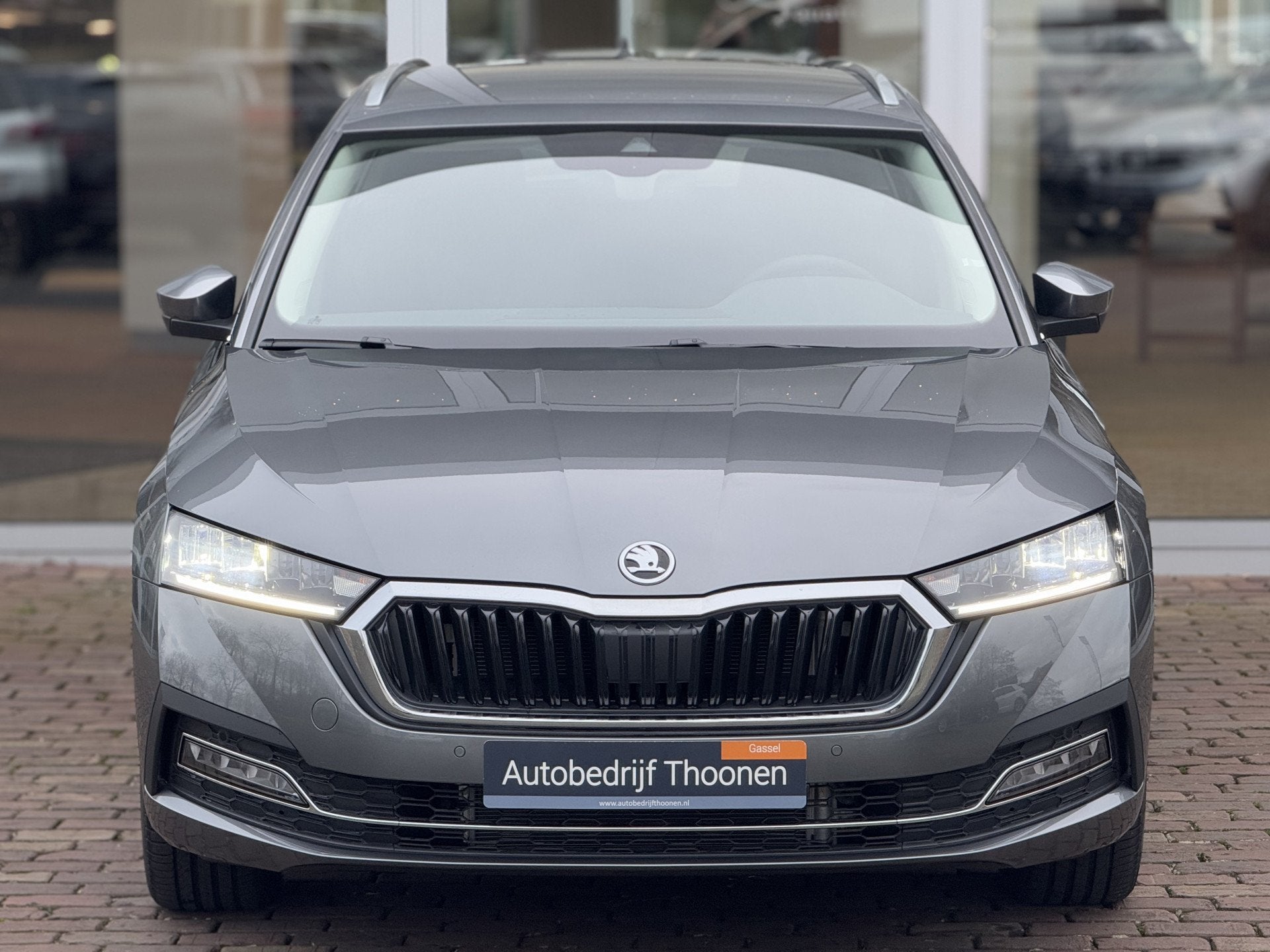 Skoda Octavia Combi 1.4 TSI iV PHEV Style | Camera | LED | 1, Auto's, Skoda, Dealer onderhouden, Stof, Gebruikt, Euro 6