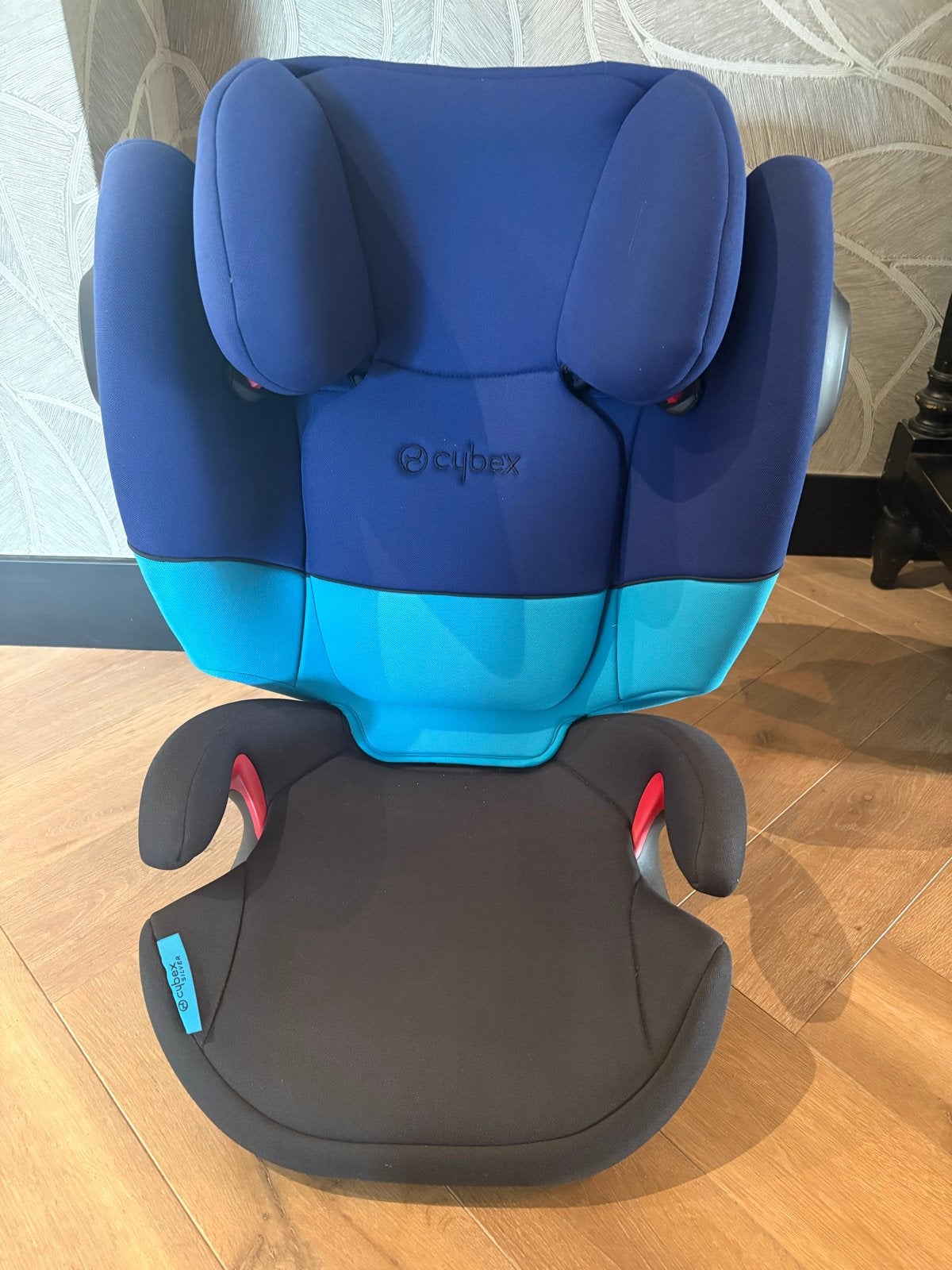 Cybex Solution M-Fix SL autostoel - Blauw/Zwart, Autogordel of Isofix, 15 t/m 36 kg, Afneembare rugleuning, Zo goed als nieuw