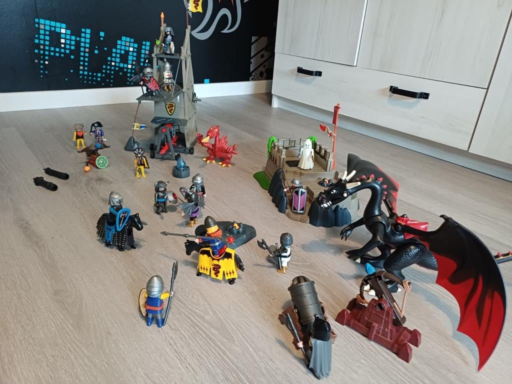 Playmobil Ridderset met toren en draken, Kinderen en Baby's, Speelgoed | Playmobil, Ophalen, Zo goed als nieuw
