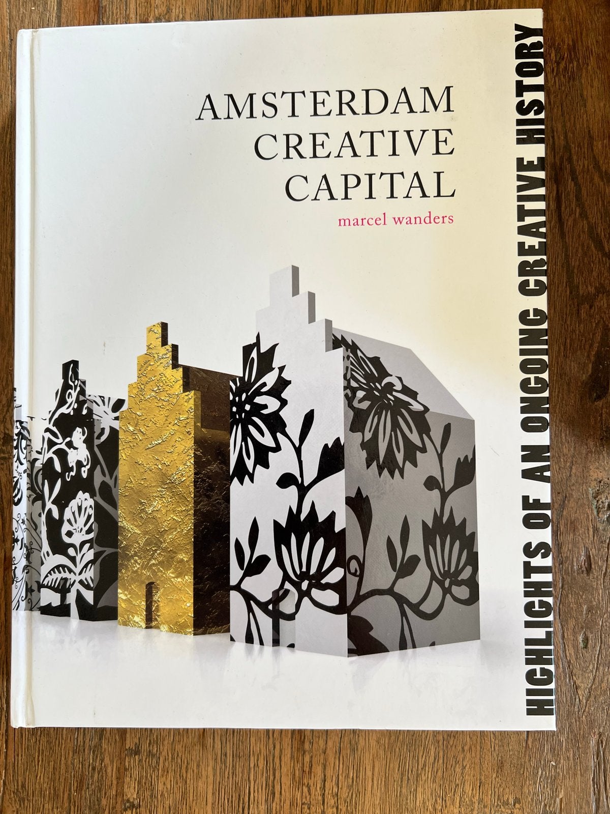 Amsterdam Creative Capital - Marcel Wanders, Boeken, Ophalen of Verzenden, Gelezen, Overige onderwerpen