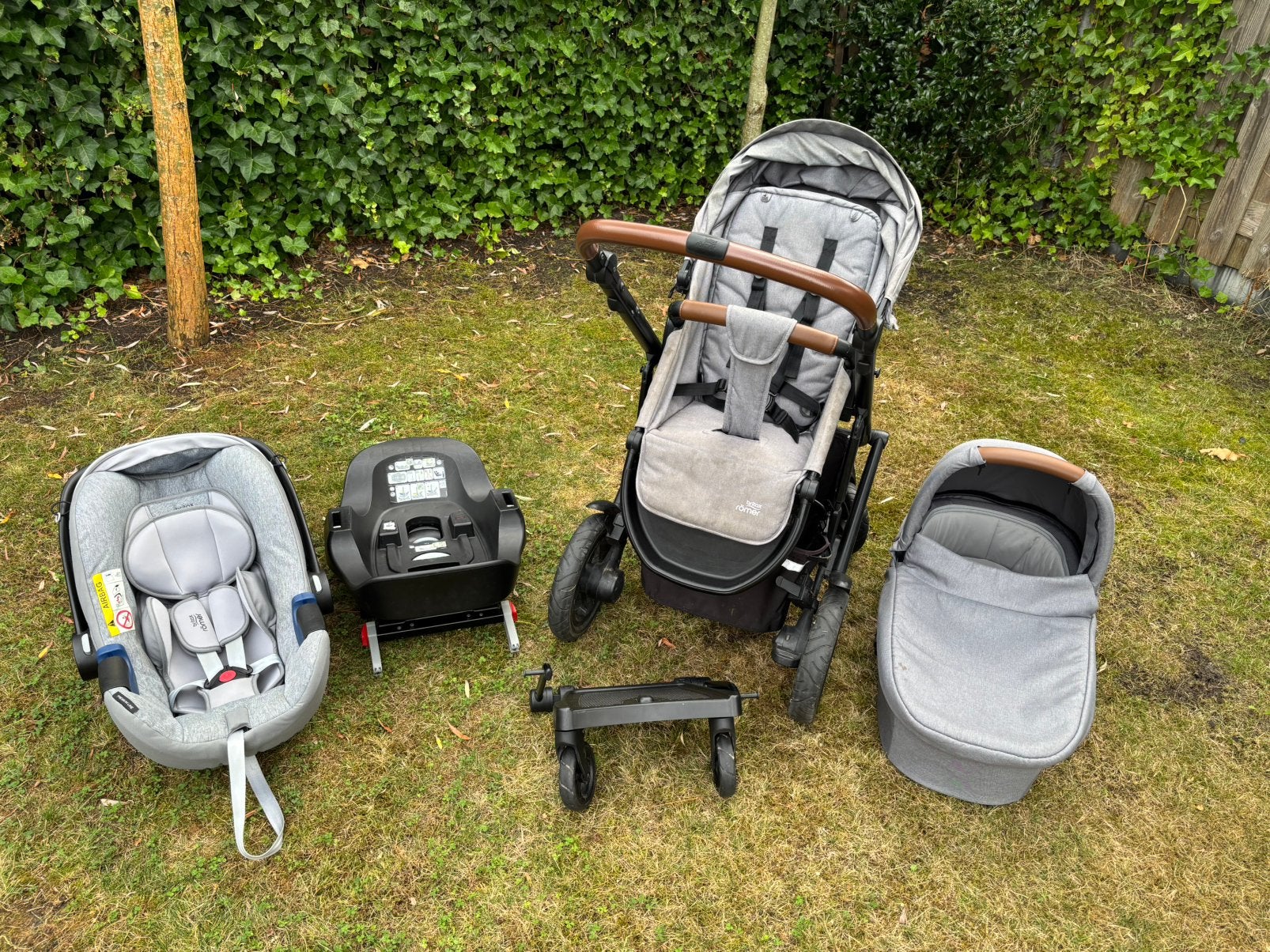 Combiwagen set met autostoeltje en isofix base van Britax, Gebruikt, Combiwagen, Luchtbanden, Ophalen