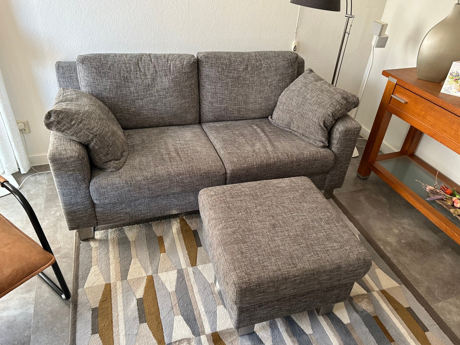 2 zits bank met poef, Huis en Inrichting, Banken | Bankstellen, Ophalen, 150 tot 200 cm, Tweepersoons, 75 tot 100 cm