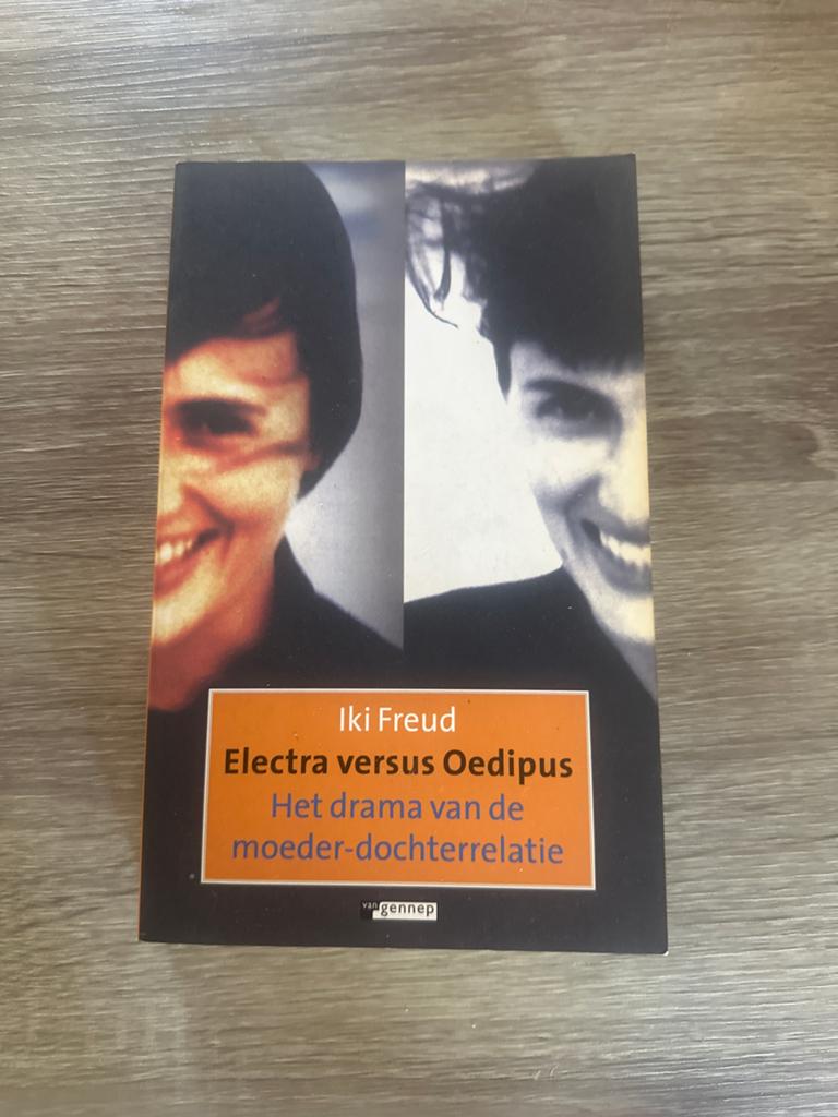 Electra versus Oedipus - Het drama van de moeder-dochterrela, Ophalen of Verzenden, Gelezen, Klinische psychologie