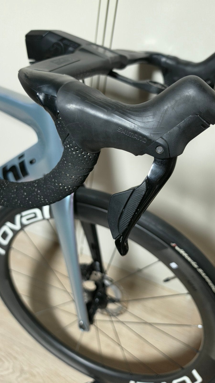 Bianchi Aria Aero "Summertime Dream" - Zo goed als nieuw, Fietsen en Brommers, Carbon, 57 tot 61 cm, Meer dan 20 versnellingen
