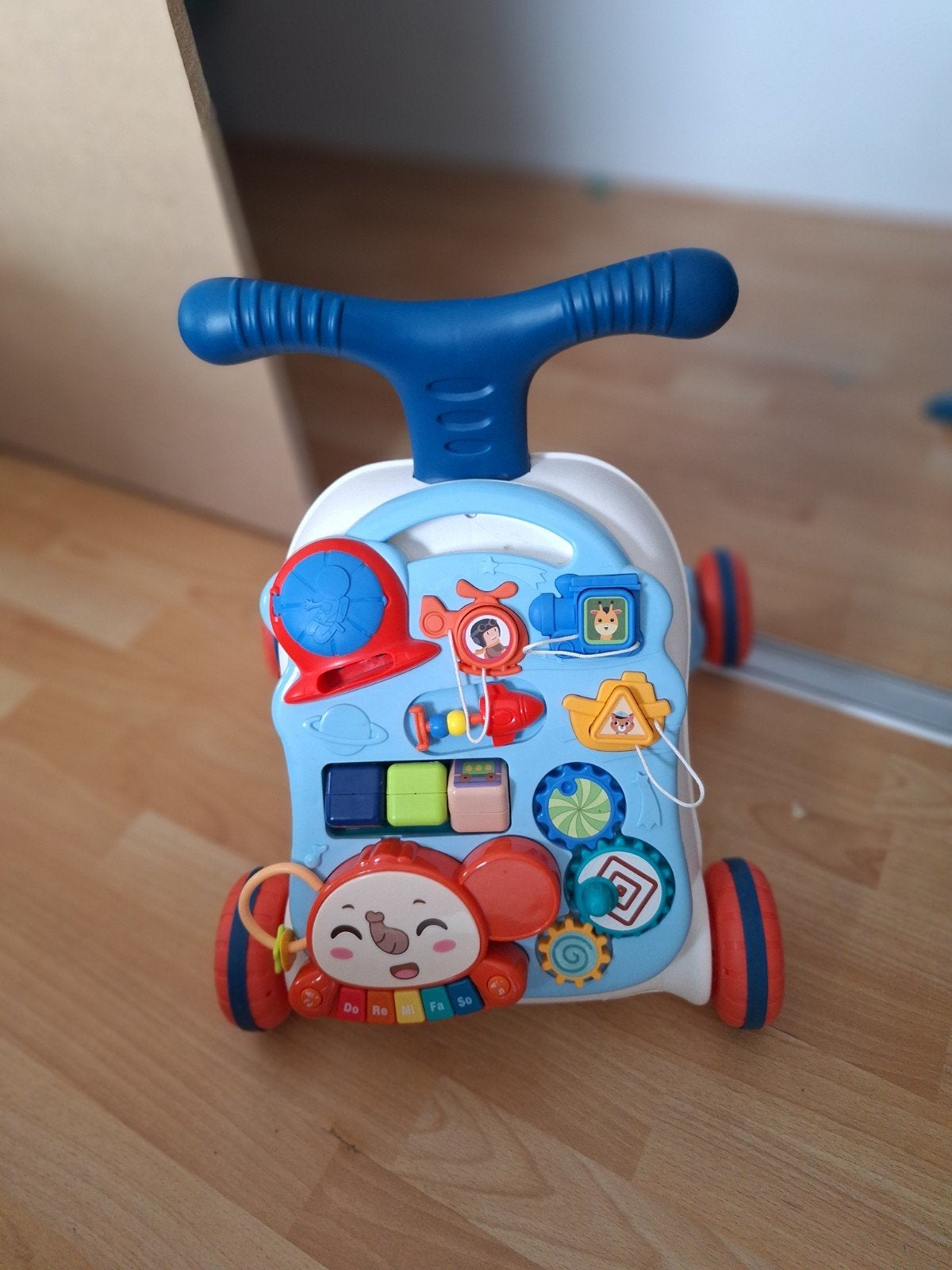 Loopwagentje in goede staat, Ophalen, Gebruikt, Overige typen, Met geluid