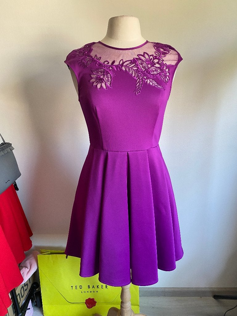 Ted Baker jurk maat 38 paars met borduursel, Maat 38/40 (M), Paars, Ophalen of Verzenden, Zo goed als nieuw