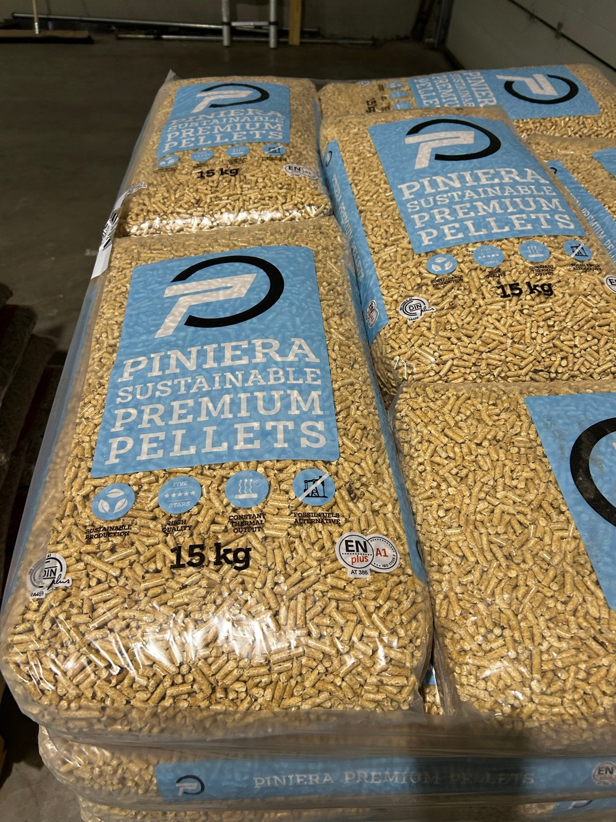 Piniera Premium Pellets - 15 kg zakken, Minder dan 3 m³, Ophalen, Overige houtsoorten, Blokken
