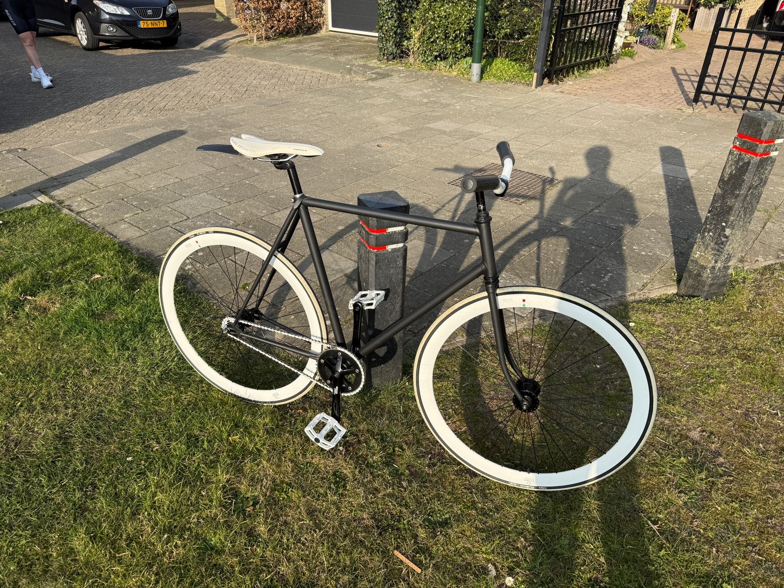 Custom Fixed Gear Fiets - Uniek Design Zwart Wit, Fietsen en Brommers, Fietsen | Racefietsen, Minder dan 10 versnellingen, Gebruikt