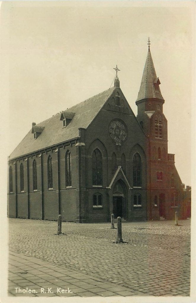 378-318-047 Tholen RK Kerk, Verzenden, Voor 1920, Zeeland