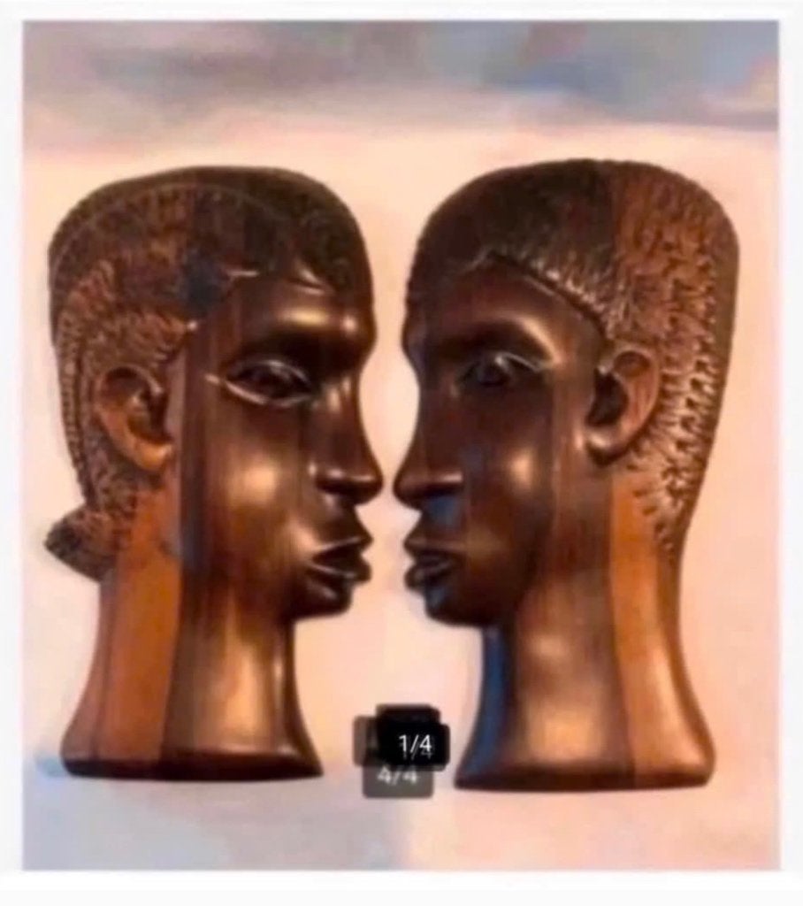 2 x Afrikaanse houten beelden man vrouw, Ophalen of Verzenden