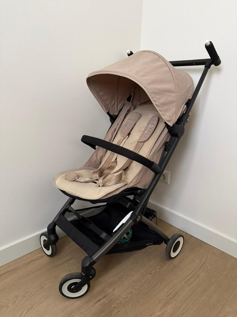 Cybex Libelle buggy, Kinderen en Baby's, Buggy's, Ophalen of Verzenden, Zo goed als nieuw, Verstelbare rugleuning