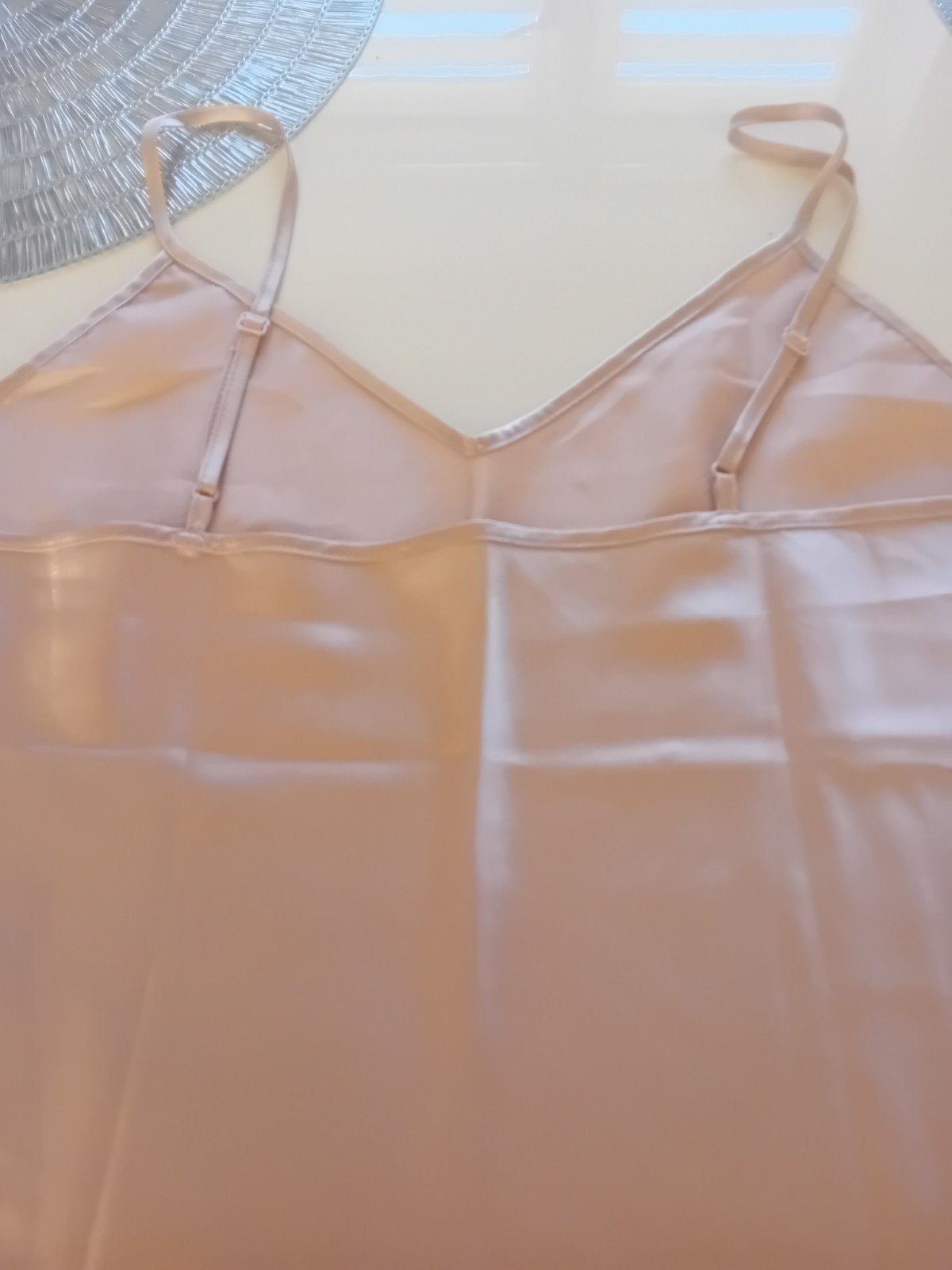 Satijnen onderjurk/nachtjurk - Roze/Beige M/L, Maat 38/40 (M), Ophalen of Verzenden, Knielengte, Roze