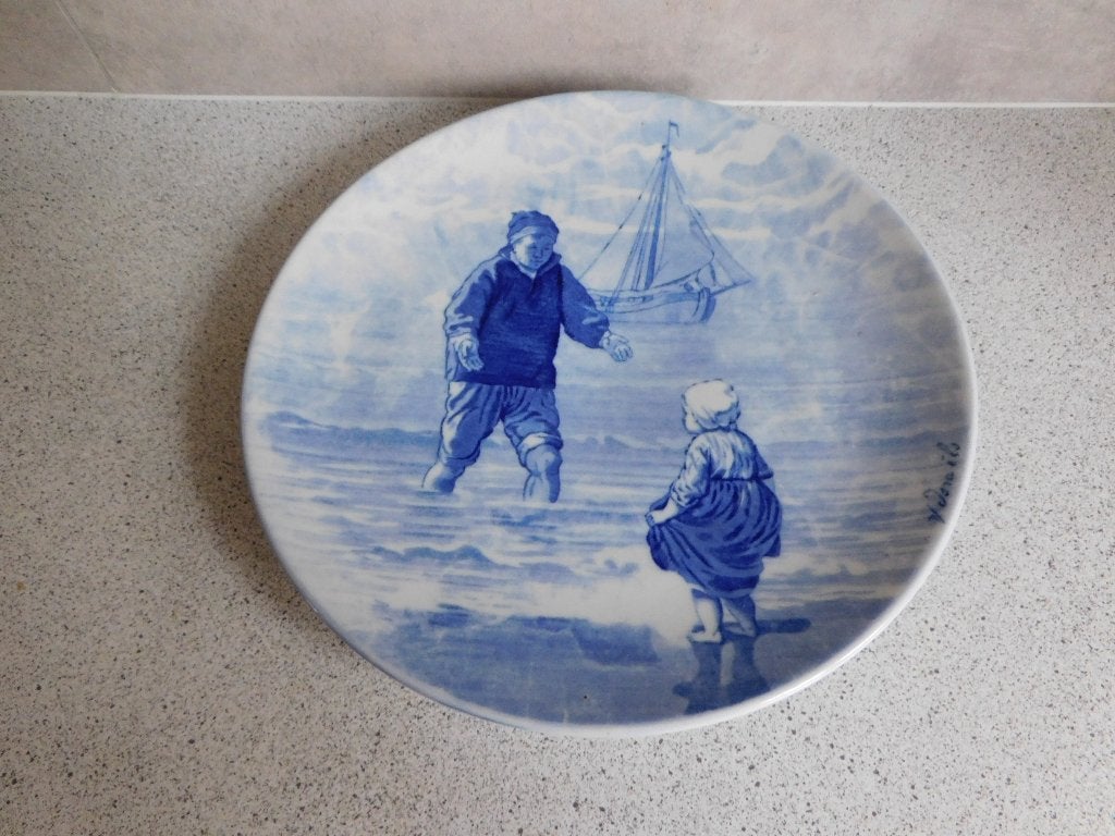 Wandbord 27 cm. Man en Kind Bootje Jozef Israels, Antiek en Kunst, Antiek | Wandborden en Tegels, Ophalen of Verzenden