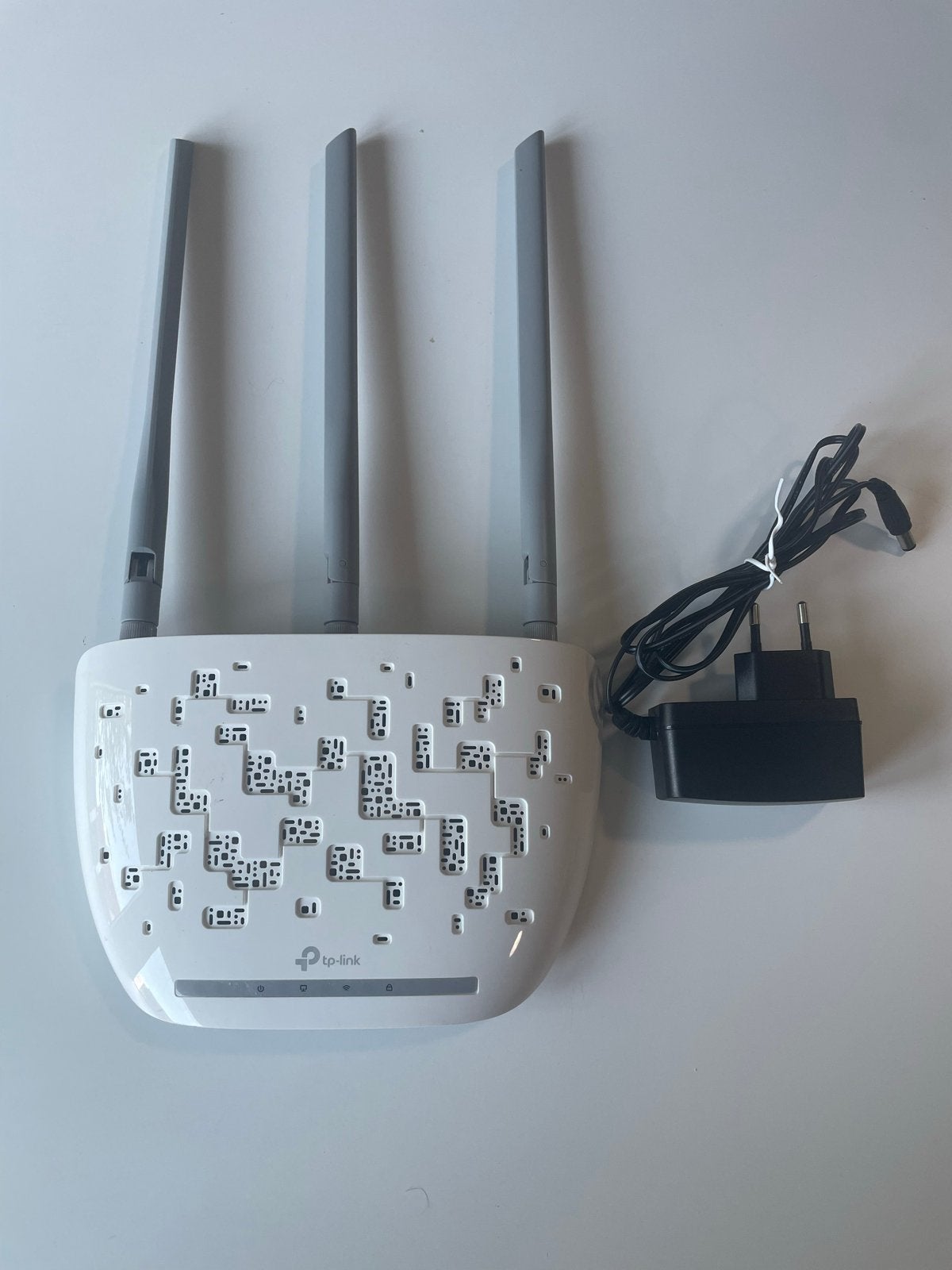 TP-Link TL-WA901ND 450Mbps Wireless N Access Point, Computers en Software, Ophalen of Verzenden, Zo goed als nieuw, Router met modem