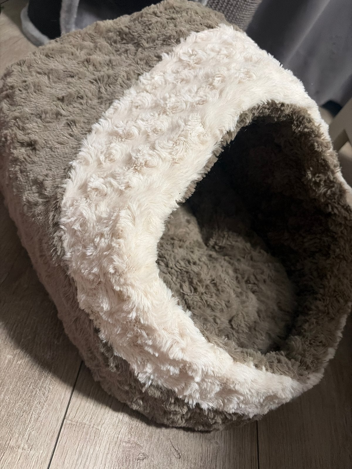 een mand voor een kat of kleine hond, Ophalen of Verzenden, Gebruikt, Overige