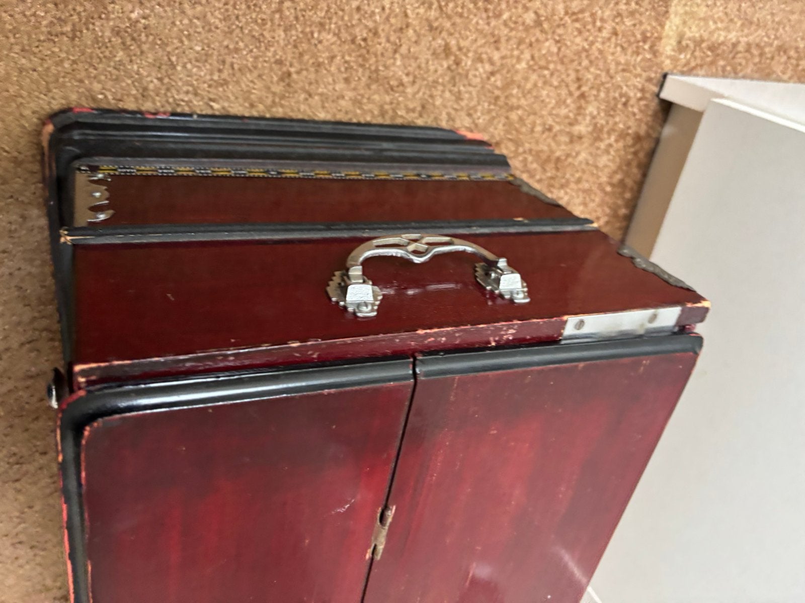 harmonium, Sieraden, Tassen en Uiterlijk, Ophalen, Hard kunststof, Minder dan 50 cm, Zo goed als nieuw