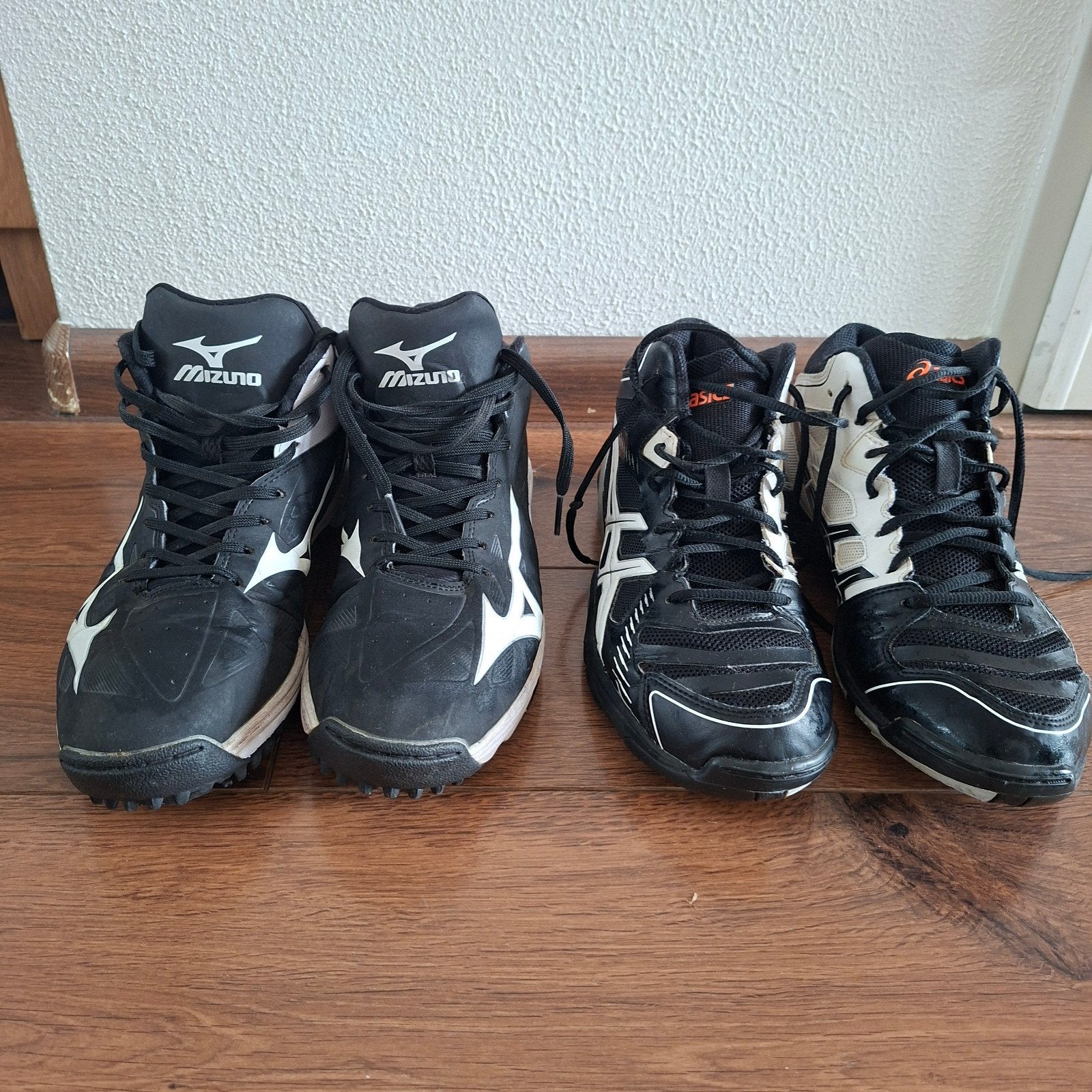 Korfbalschoenen (zaal en veld) maat 42, Ophalen of Verzenden, Gebruikt