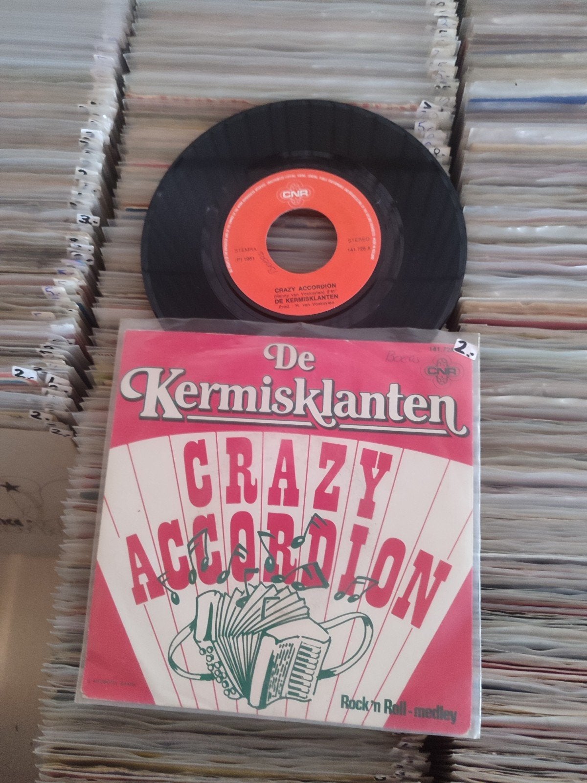 de kermis klanten crazy accordeon, Ophalen of Verzenden, Zo goed als nieuw, Overige formaten, Levenslied of Smartlap
