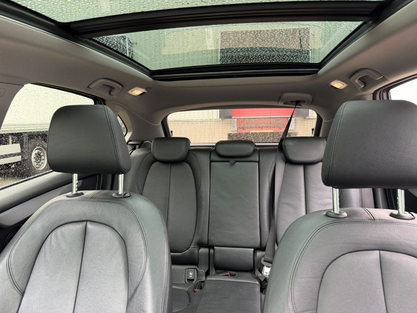 BMW 2-Serie Active Tourer 2.0 218D AUT 2015 Grijs, Auto's, 1995 cc, 4 cilinders, Origineel Nederlands, 24 km/l