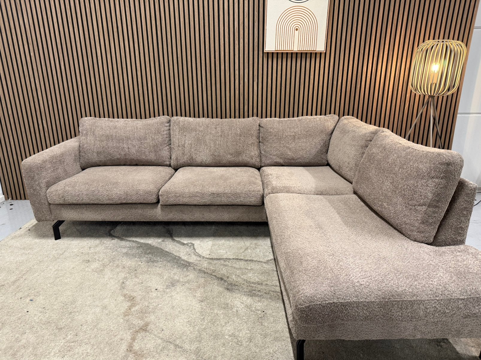 Hoekbank - Bruin - Bouclé - Gereinigd - Nette staat, Huis en Inrichting, 250 tot 300 cm, Hoekbank, Ophalen of Verzenden, Zo goed als nieuw