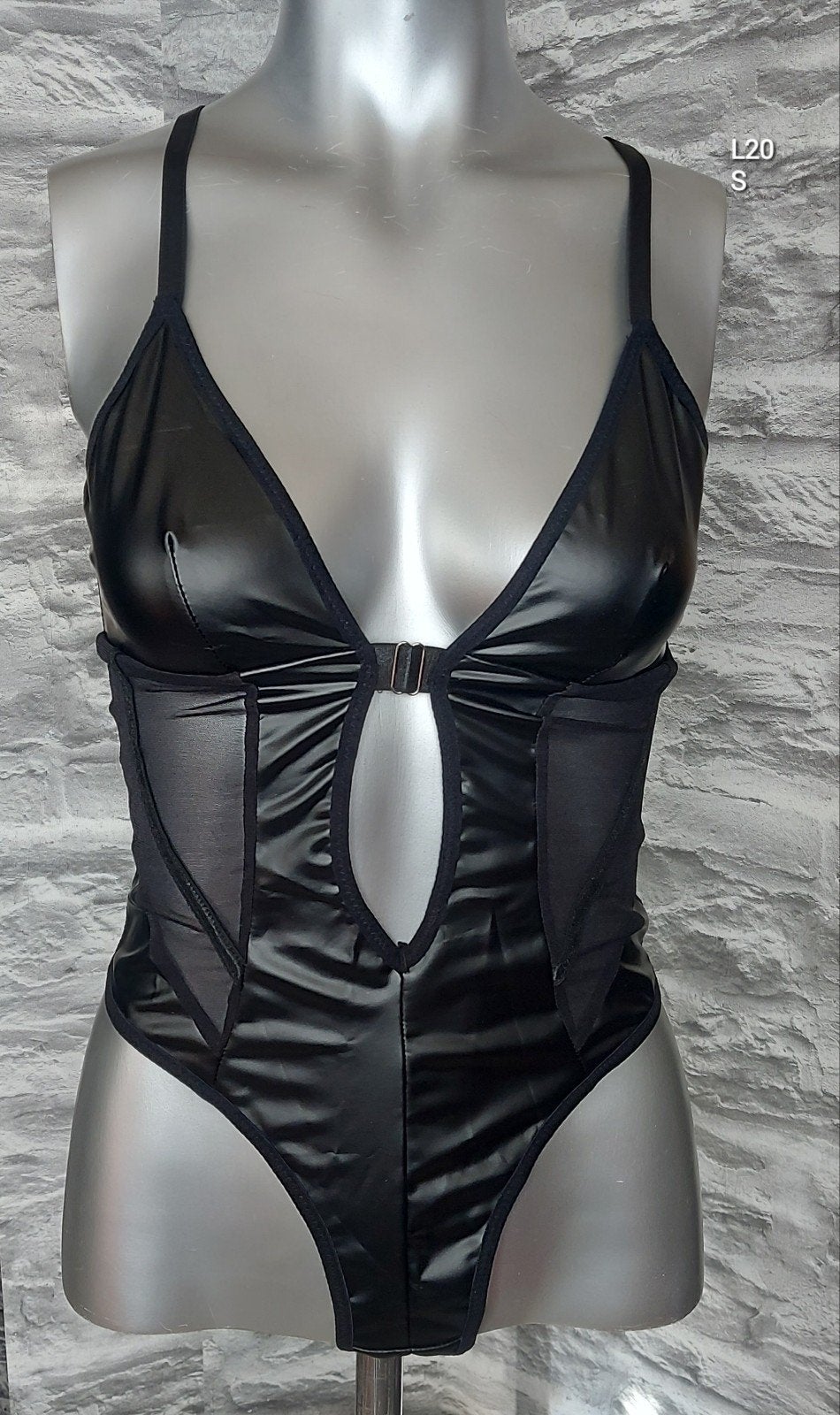 Kinky Zwarte stringbody met Mesh en Lakdetails, Onbekend, Ophalen of Verzenden, Zwart, Body of Korset