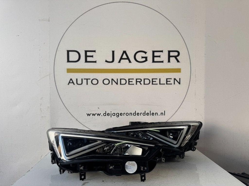SEAT LEON 4 5FB 5FA LED KOPLAMPEN SET 5FB941007G 5FB941008G, Auto-onderdelen, Verlichting, Gebruikt, Autovia A-2, Km 585 585
08760  Martorell, ES