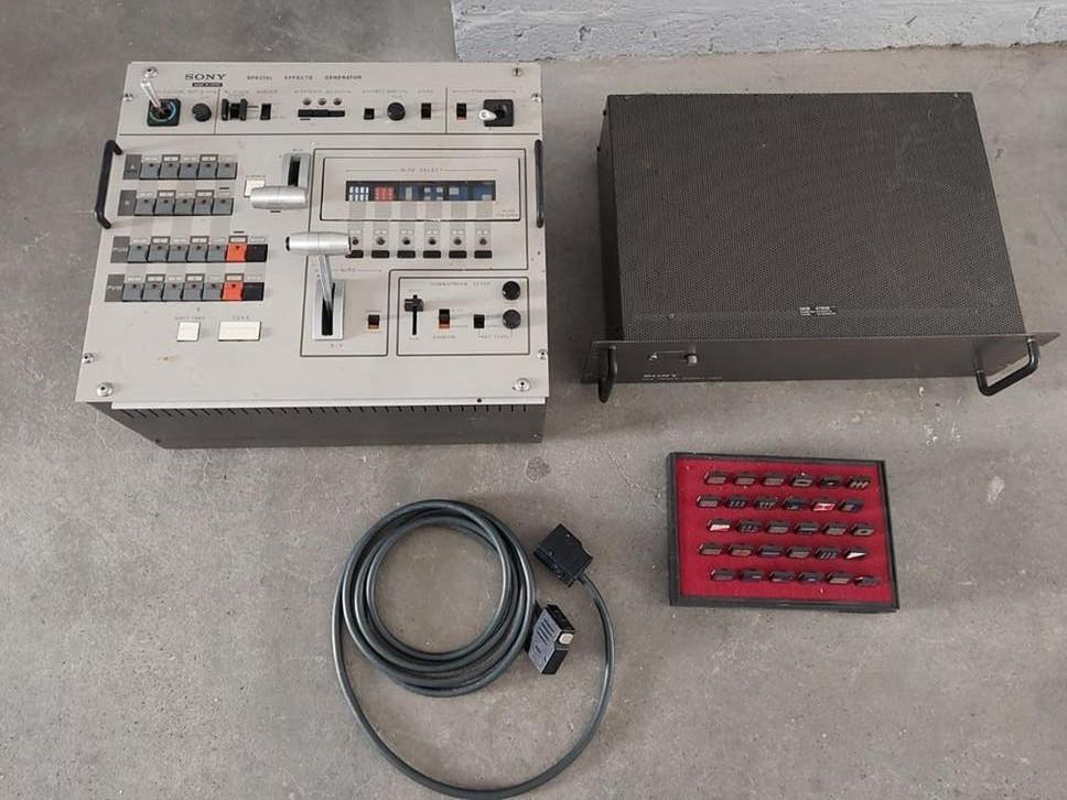 Sony SEG-1210P Special Effects Generator video switcher, Ophalen of Verzenden, Niet werkend, Video