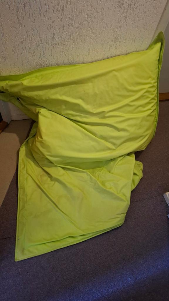 Grote groene zitzak - Comfortabel en stijlvol, Ophalen, Gebruikt, Groen, Zitzak