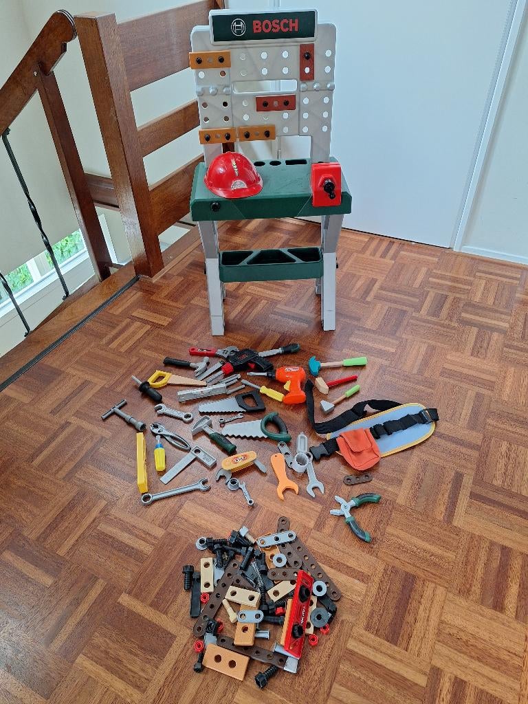 Kinder Bosch werkbank med gereedschap, Ophalen, Gebruikt, Bouwen
