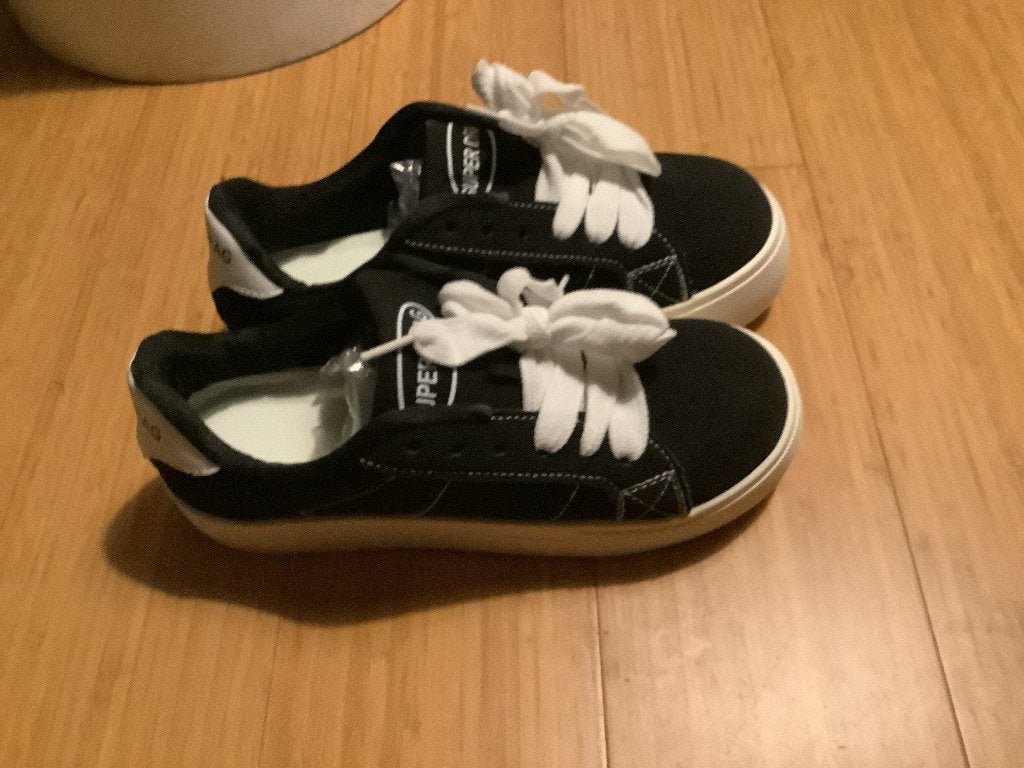 Sneakers, Zwart, Nieuw, Ophalen of Verzenden, Sneakers of Gympen