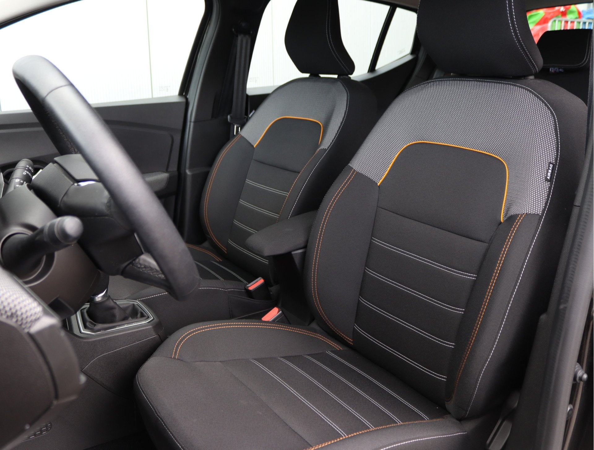 Dacia Sandero Stepway 1.0 TCe 90 Comfort | Trekhaak | Keyles, 12 maanden, Stof, Origineel Nederlands, 19 km/l