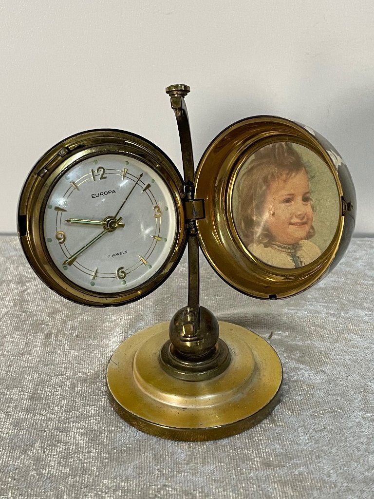Oud Decoratief Globe Klokje, Ophalen of Verzenden