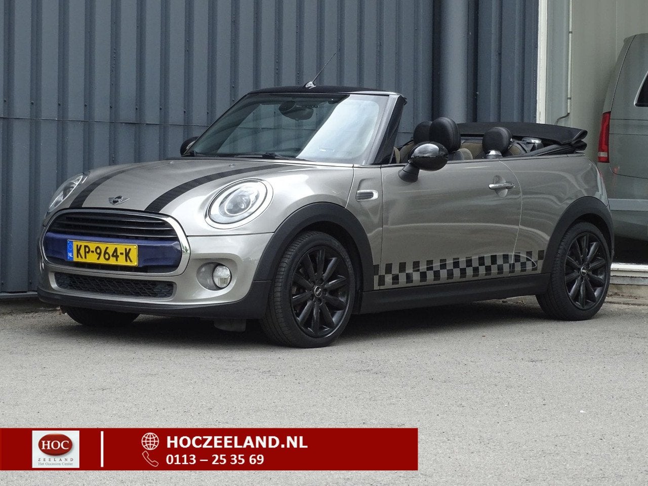 MINI Cabrio 1.5 Cooper Chili Serious Business | Cabriolet |, Auto's, Mini, Voorwielaandrijving, 136 pk, Gebruikt, Euro 6