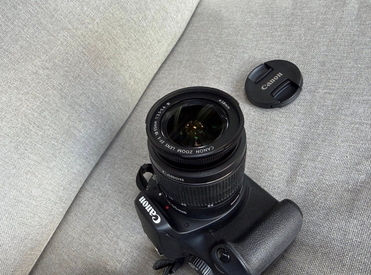 Canon EOS 4000D Spiegelreflexcamera met 18-55mm lens, Spiegelreflex, Canon, Zo goed als nieuw, 4 t/m 7 keer