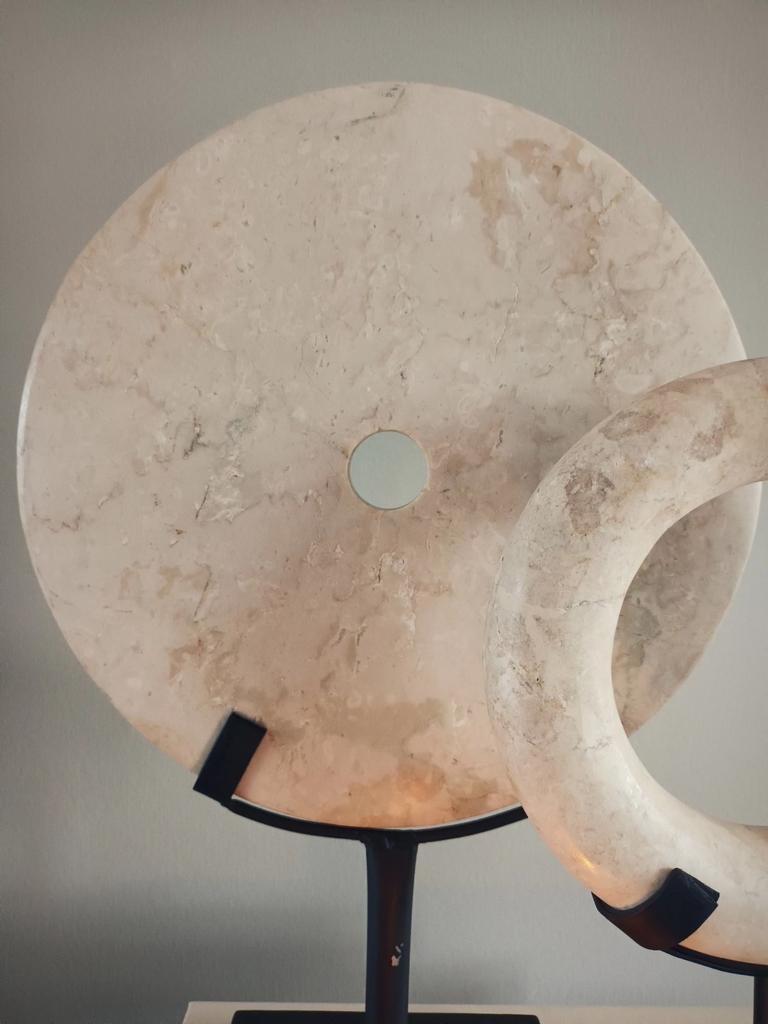 Marmeren schijf om voet ornament marmer 30cm modern, Beige, Nieuw, Ophalen of Verzenden, Modern